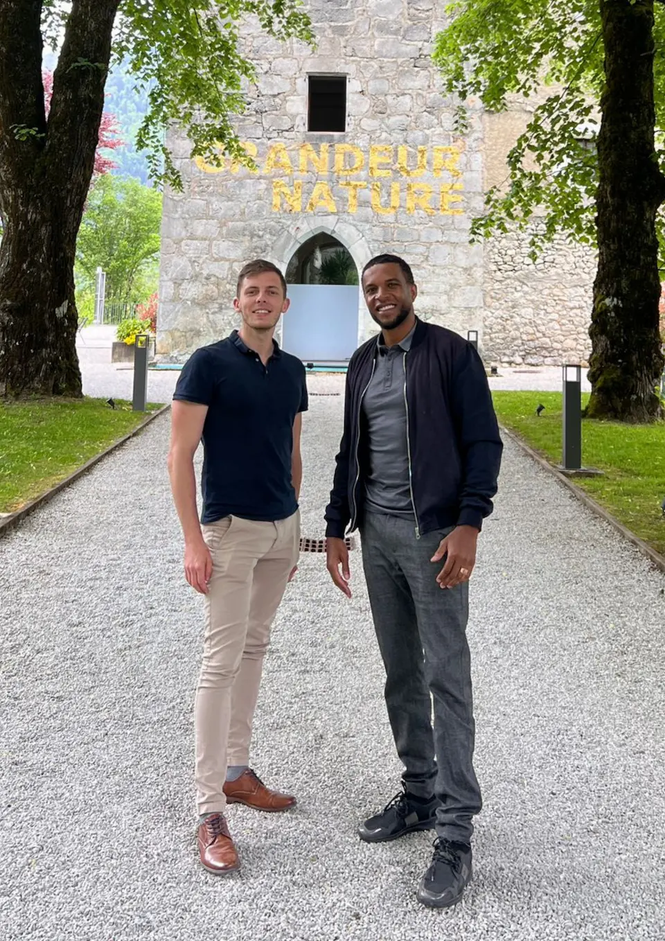 Maxime et Carlos, cofondateurs d’Invest Travaux
